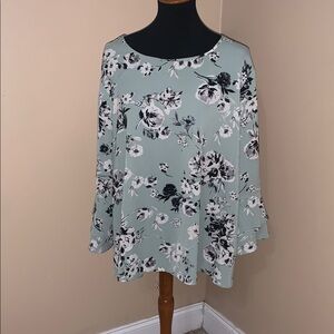 Green Flutter Sleeve Blouse with Relaxed Fit